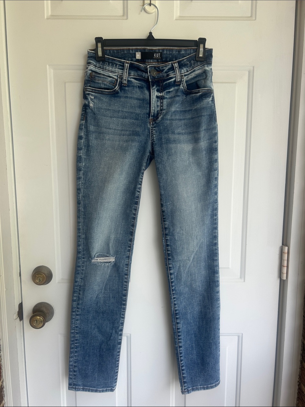 Kut From The Kloth Catherine Boyfriend Distressed Skinny Jeans - Picture 4 of 10